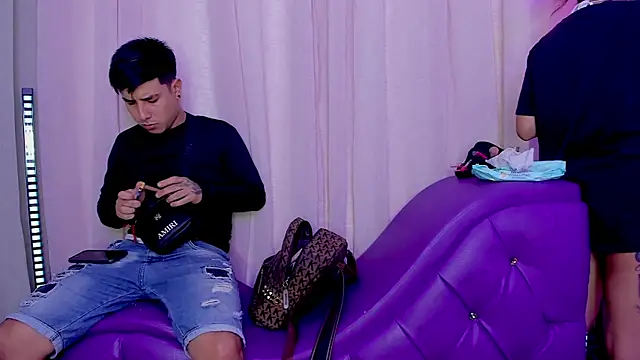 Yourslust  online show from 02.14.26