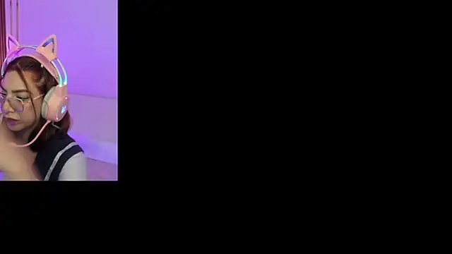 Snapshot of CamilaVegas_ chatting on 05.11.26 CamilaVegas online show from 05.11.26