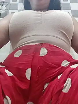 Snapshot of cute-mahek chatting on 06.30.26 cute-mahek online show from 06.30.26