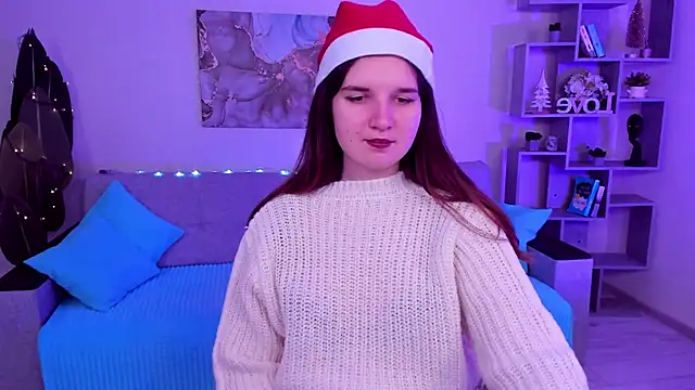 Snapshot of BonneyLove chatting on 12.08.24 BonneyLove online show from 12.08.24