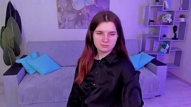 Snapshot of BonneyLove chatting on 03.19.25 BonneyLove online show from 03.19.25