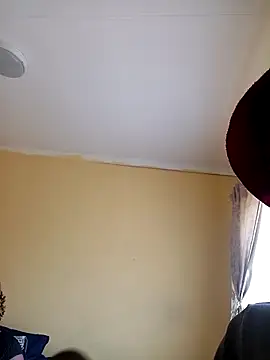 Snapshot of blackmanforest chatting on 10.10.25 blackmanforest online show from 10.10.25