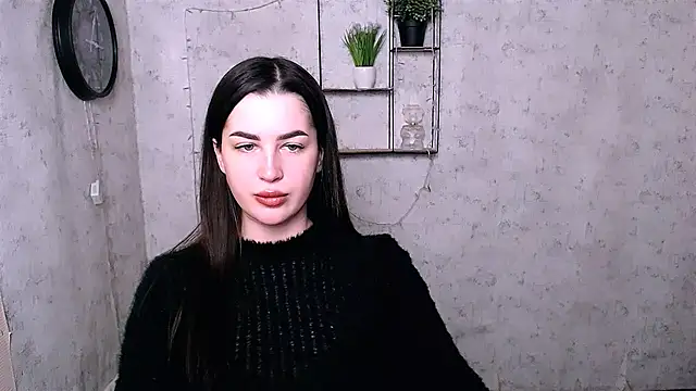 Snapshot of DivaKaily_ chatting on 12.15.24 DivaKaily online show from 12.15.24