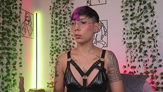 MiaMorgan  online show from 05.28.26