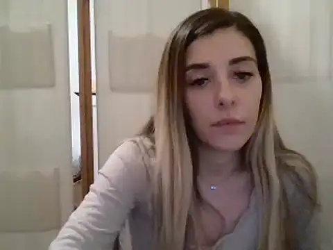 MissBella131 online show from 01.24.25