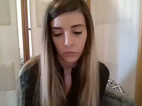 MissBella131 online show from 01.27.25