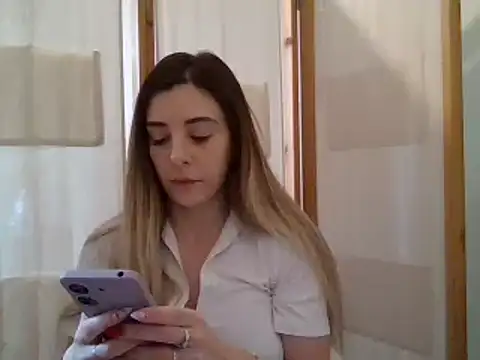 MissBella131 online show from 02.08.25