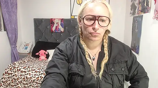 Snapshot of emperabigbootybigass chatting on 07.22.26 emperabigbootybigass online show from 07.22.26