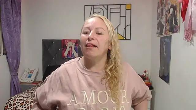 Snapshot of emperabigbootybigass chatting on 07.24.26 emperabigbootybigass online show from 07.24.26
