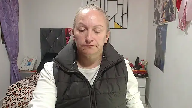 Snapshot of emperabigbootybigass chatting on 07.28.26 emperabigbootybigass online show from 07.28.26