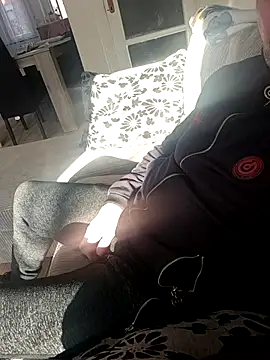 Snapshot of KnownObligation1 chatting on 01.17.26 KnownObligation1 online show from 01.17.26