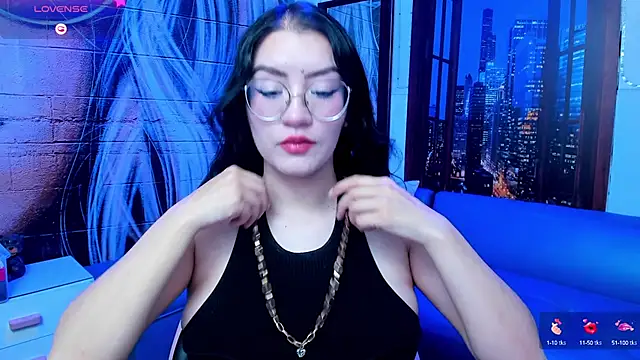 Violetaa diazz online show from 02.04.25
