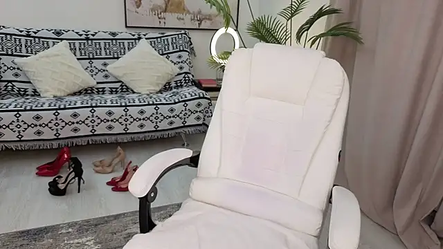 Beylly online show from 04.29.26