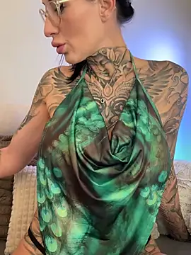 MeganWitch online show from 07.05.26