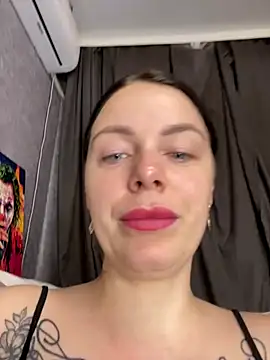 Snapshot of Lola_Hale chatting on 03.19.26 Lola Hale online show from 03.19.26