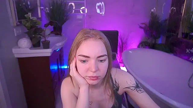 EmilySunshineS online show from 05.05.26