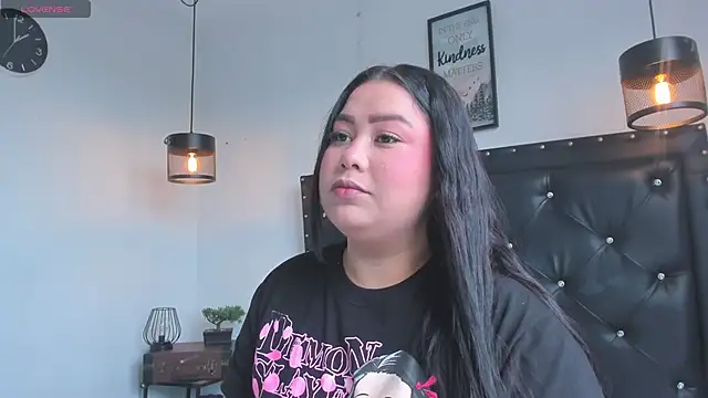 victoriajk online show from 04.25.26