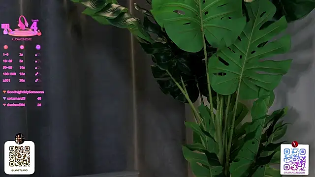 Snapshot of UdeleBarns chatting on 03.22.25 UdeleBarns online show from 03.22.25