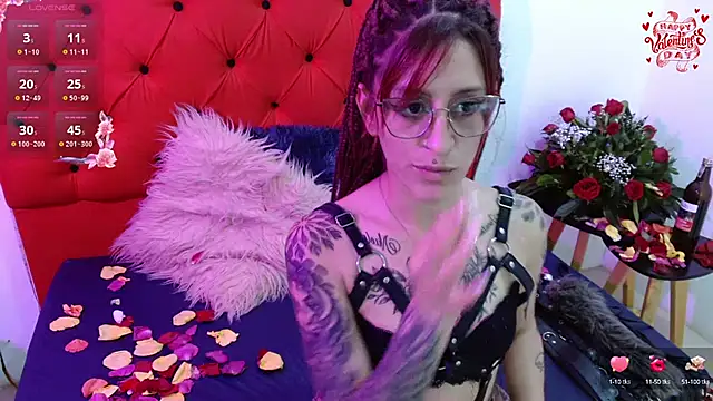 Sofi F w online show from 02.14.25