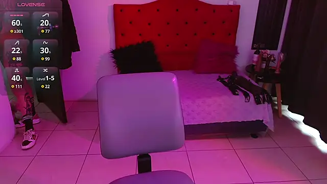 Sofi F w online show from 03.21.25