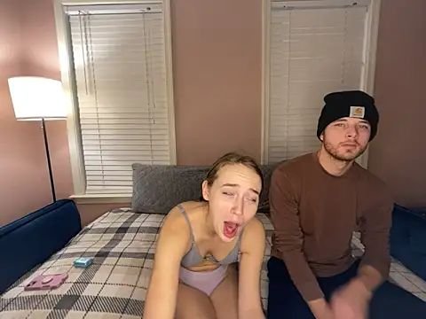 Maxinebabyyy online show from 01.04.25