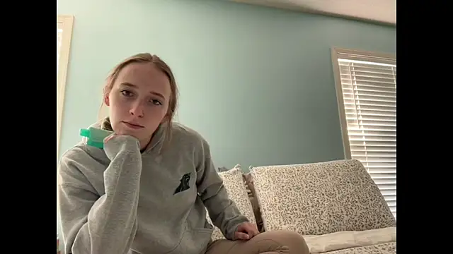 Maxinebabyyy online show from 09.19.25