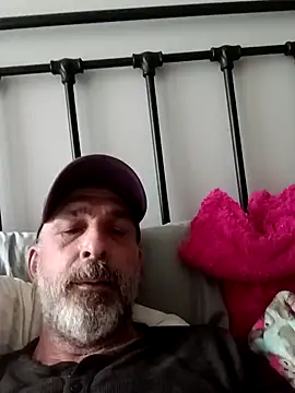 TheyCallMeSir6669 online show from 12.13.24