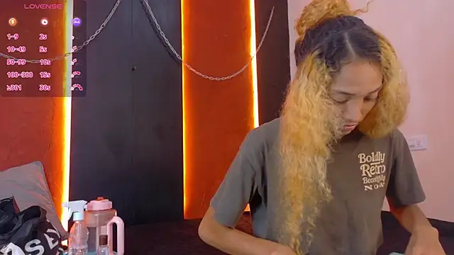 Snapshot of Charlotte_Love10 chatting on 02.06.26 Charlotte Love10 online show from 02.06.26