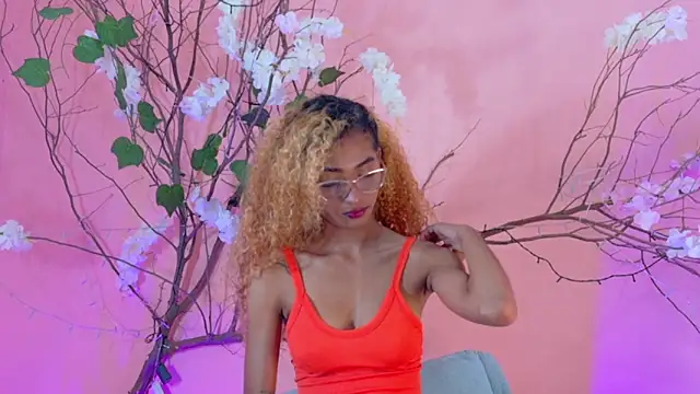 Snapshot of Charlotte_Love10 chatting on 03.08.26 Charlotte Love10 online show from 03.08.26