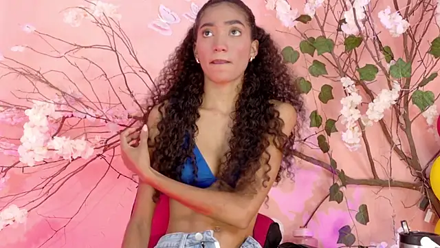 Charlotte Love10 online show from 06.20.26