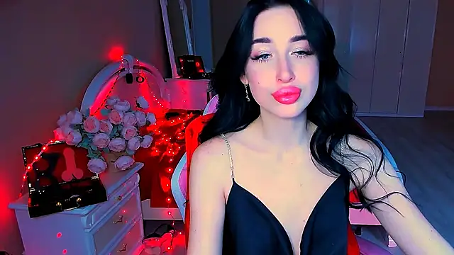 Snapshot of lovely_desire chatting on 02.03.25 lovely desire online show from 02.03.25