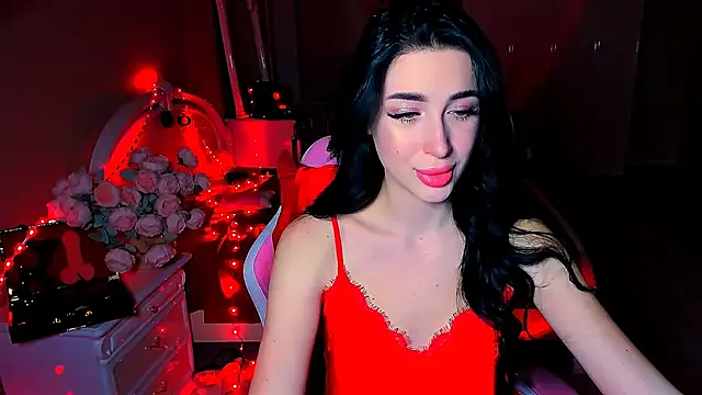 Snapshot of lovely_desire chatting on 02.04.25 lovely desire online show from 02.04.25