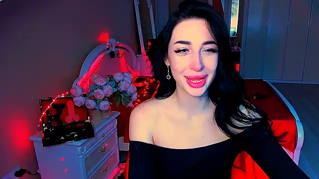 Snapshot of lovely_desire chatting on 02.08.25 lovely desire online show from 02.08.25