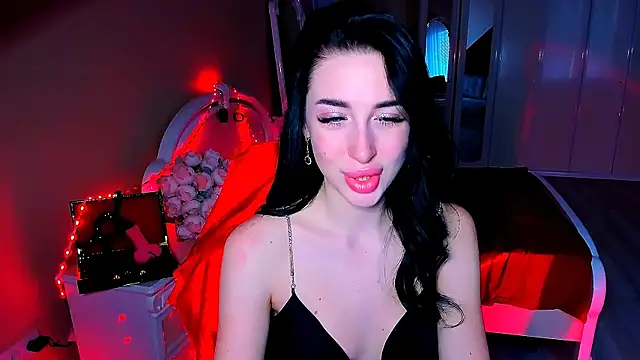 Snapshot of lovely_desire chatting on 02.22.25 lovely desire online show from 02.22.25