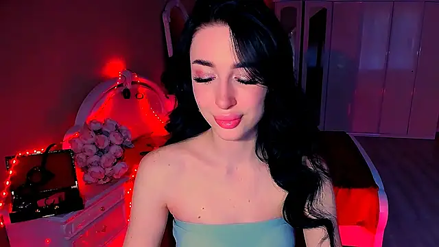 Snapshot of lovely_desire chatting on 03.07.25 lovely desire online show from 03.07.25