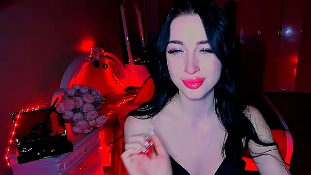 Snapshot of lovely_desire chatting on 03.16.25 lovely desire online show from 03.16.25