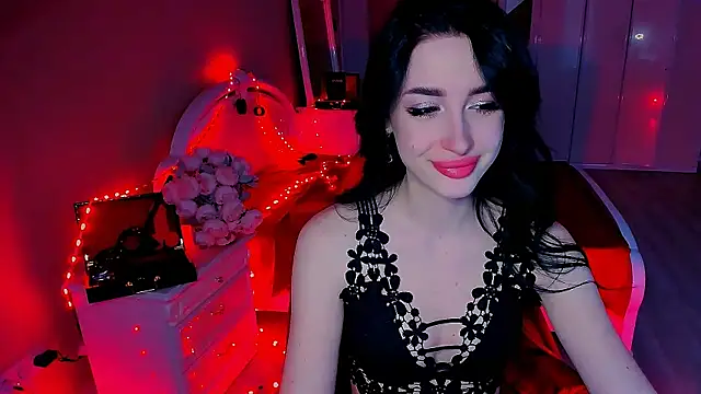 Snapshot of lovely_desire chatting on 03.21.25 lovely desire online show from 03.21.25