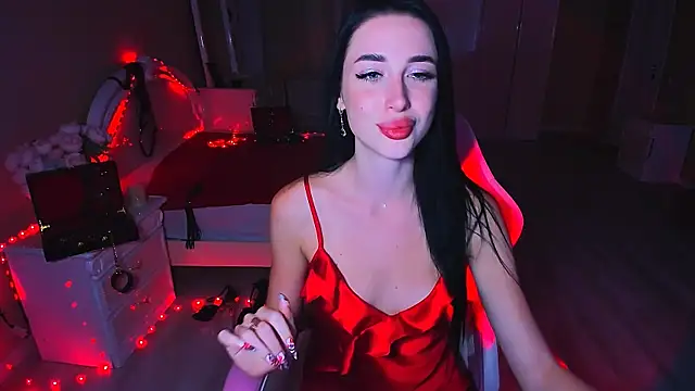 Snapshot of lovely_desire chatting on 09.22.25 lovely desire online show from 09.22.25