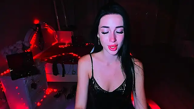 Snapshot of lovely_desire chatting on 09.27.25 lovely desire online show from 09.27.25