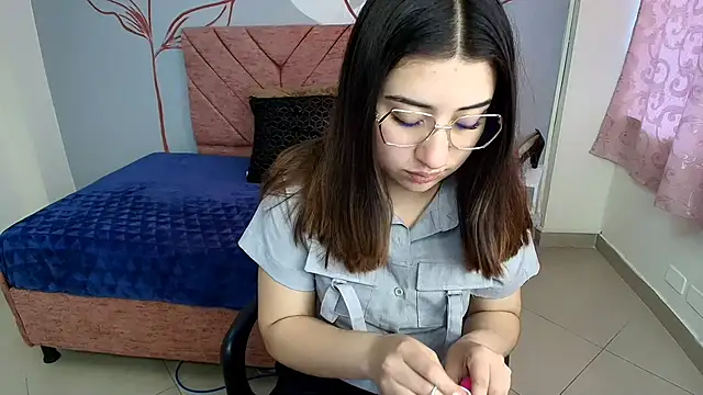 Snapshot of Aly_Cute_ chatting on 01.17.25 Aly Cute online show from 01.17.25