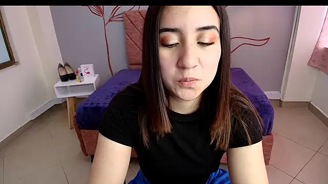 Snapshot of Aly_Cute_ chatting on 01.30.25 Aly Cute online show from 01.30.25