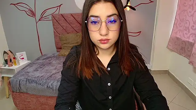 Snapshot of Aly_Cute_ chatting on 02.27.25 Aly Cute online show from 02.27.25