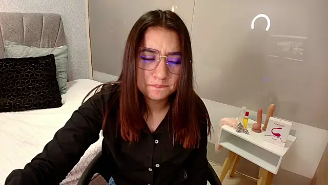 Snapshot of Aly_Cute_ chatting on 02.27.25 Aly Cute online show from 02.27.25