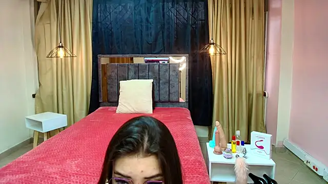 Snapshot of Aly_Cute_ chatting on 03.22.25 Aly Cute online show from 03.22.25