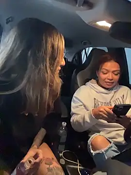 Snapshot of Mollymoon1 chatting on 02.02.26 Mollymoon1 online show from 02.02.26