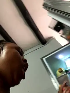 Pearl 00 online show from 01.10.26