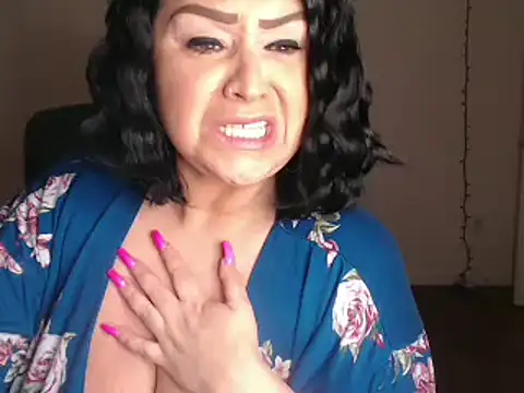 AlyssiaAmoreXO online show from 03.05.25