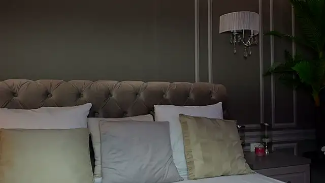 AnnieStylesx online show from 10.09.25