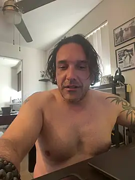 Snapshot of PEGATIVET chatting on 02.14.26 PEGATIVET online show from 02.14.26