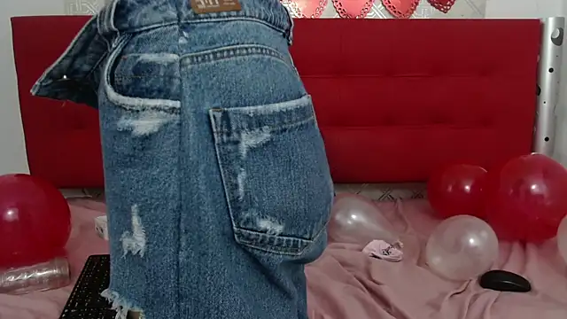 Celestial Queen  online show from 02.14.25